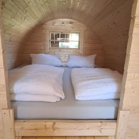 Schlaffass Mit Wellness In Alter Scheune Seinsheim 外观 照片